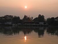 Sonnenuntergang am Chao Phraya Fluß